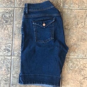 Levi’s Bermuda shorts